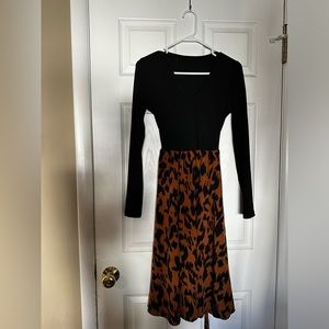 Graphic Print Long Sleeve Dress